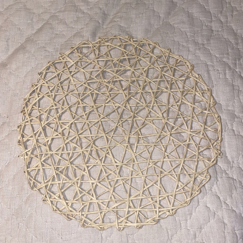 8 pieces Placemats|Creative Round Braided Table Mat For Kitchen - Picture 6 of 9